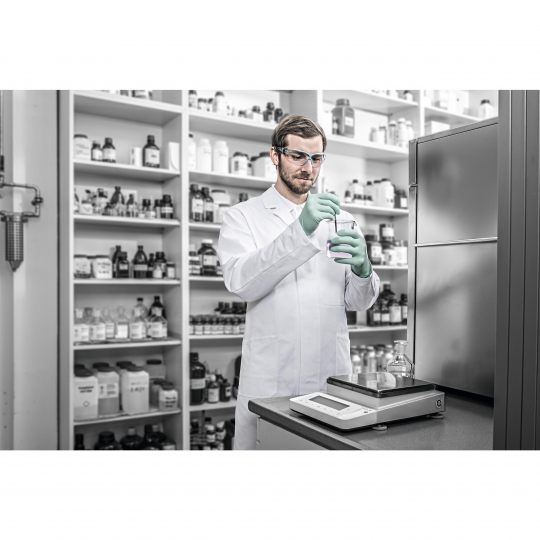 OCCHIALI PROTETTIVI DA LAVORO CON ASTINE UVEX PHEOS CX2