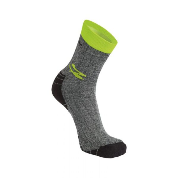 CALZA TECNICA TRASPIRANTE U POWER GIADY IN TAGLIA UNICA grigia e gialla