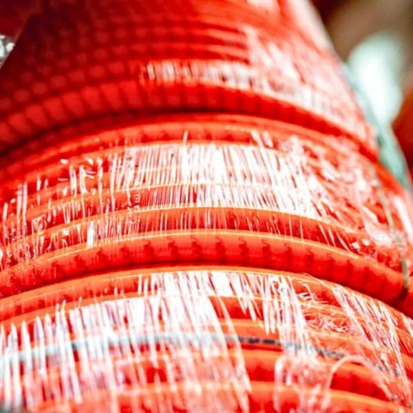 tubo rosso per acqua da cantiere